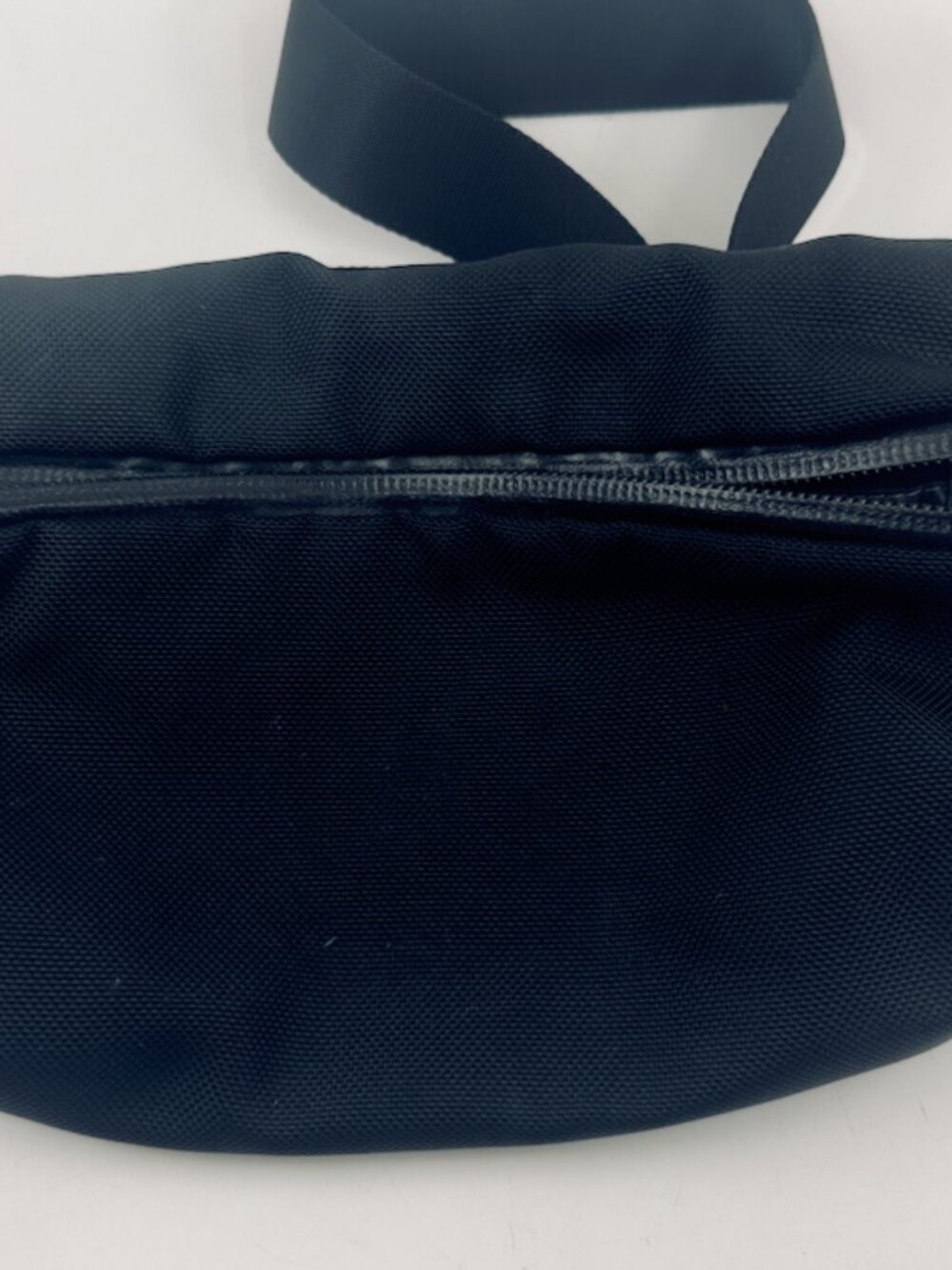 Aer Day Sling Original - Black Cordura Ballistic Nylon Crossbody Bag